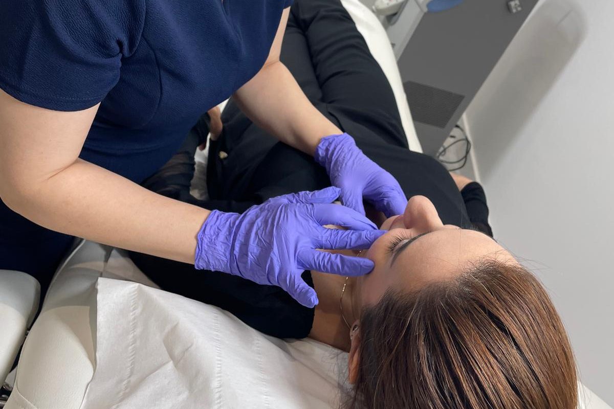 Prescriber-led anti-wrinkle injections being carried out at the Bury and Manchester clinic